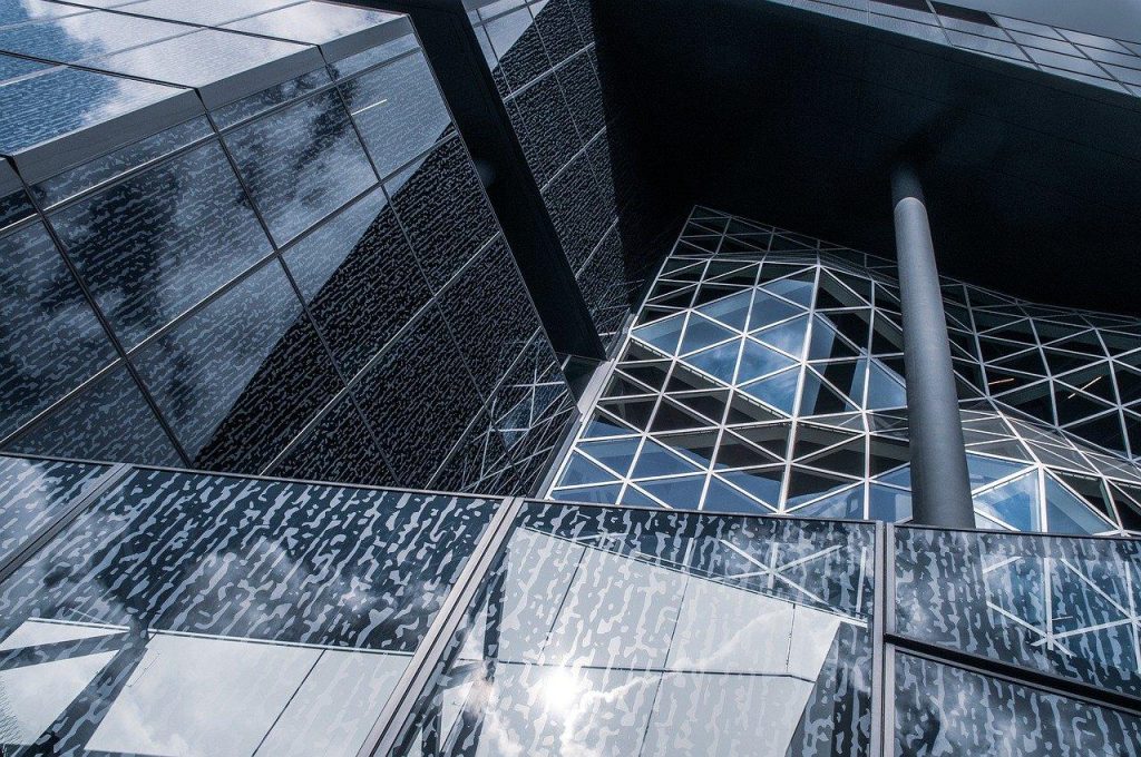 Ons team Professionele glaszetter in Den Helder voert glasreparatie en ruitvervanging vakkundig uit voor huiseigenaren